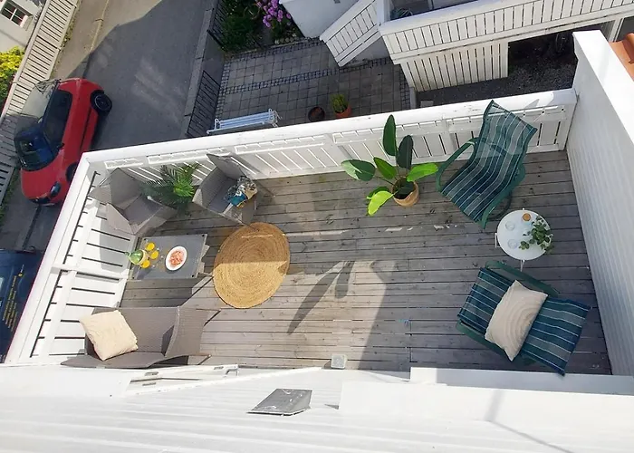 Apartment Modern Lyse Fjord